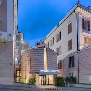 4* מלון Nh Centro